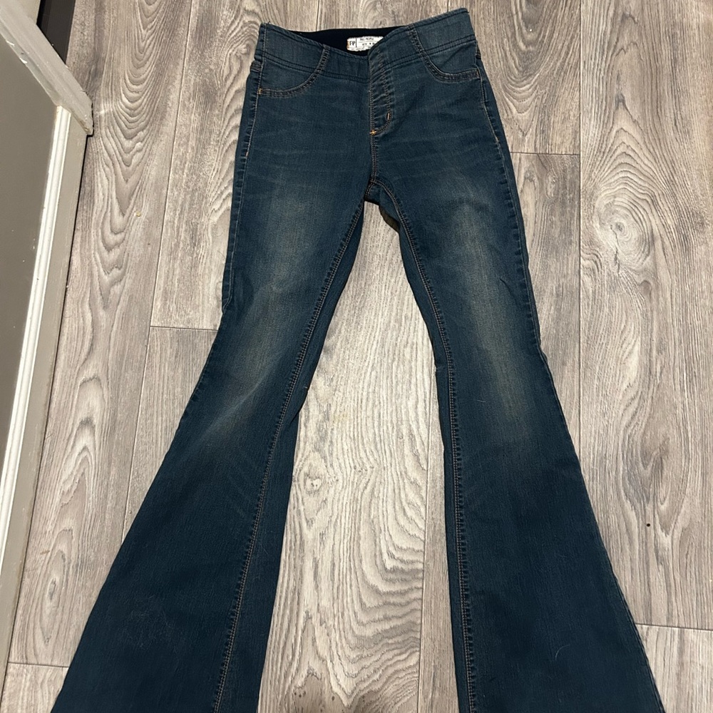 Free people flare jeans size 28 waist
